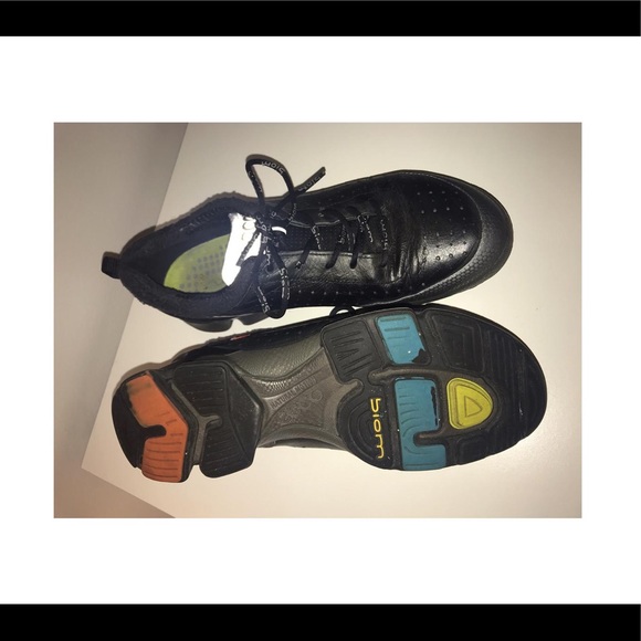 Ecco shoes - Picture 2 of 6